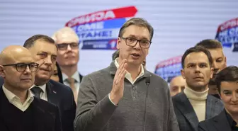 Sırbistan'da erken genel seçimlerde Vucic'in partisi önde