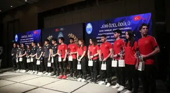 Bakırköy Ata Spor Kulübü, 'Sporun Enleri' ödül törenini düzenledi