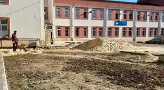 Çardak Ortaokulu Spor Salonu'nda çalışmalar tamamlandı