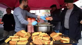 Giresun Belediyesi ve özel bir restoran işbirliği ile Atapark'ta karalahana çorbası ikramı