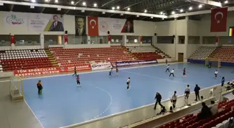 Kadınlar Salon Hokeyi Süper Lig 2. etabı Amasya'da başladı