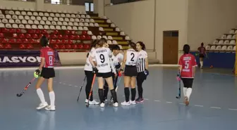 Kadınlar Salon Hokeyi Süper Lig 2. etabı Amasya'da başladı