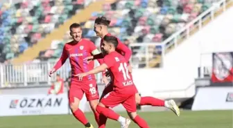 Altınordu, Karacabey Belediyespor'u 3-0 mağlup etti