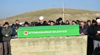 Afyonkarahisar'da aynı aileden 4 kişi silahla öldürüldü