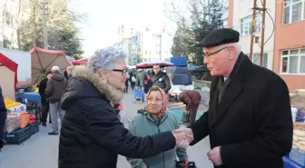 Odunpazarı Belediye Başkanı Kazım Kurt, Çarşamba Pazarı'nda Esnaflarla Buluştu