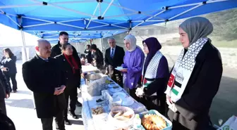 Düzce Üniversitesi Filistin'e Destek Etkinliği Düzenledi