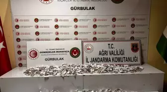 Ağrı'da Gümrük Kaçağı Bileklik ve Yüzük Ele Geçirildi