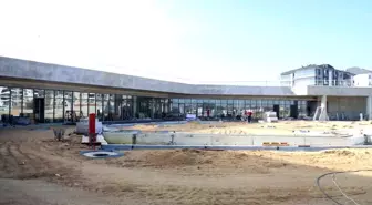 Bolu Belediyesi Yöresel Ürün Pazarı İnşaatı Tamamlanmak Üzere
