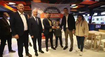 Kartal Belediyesi Birimler Arası Bowling Turnuvası'nda Rekabet Doruğa Çıktı