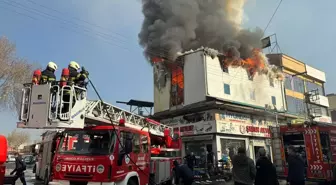 Kayseri'de Sanayi Sitesinde Yangın