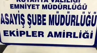 Kütahya'da Polis Ekipleri Tarafından Uygulamada Metamfetamin Ele Geçirildi