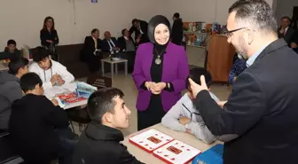 Mersin İl Milli Eğitim Müdürü öğrencilerle buluştu