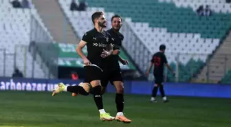 Bursaspor, Diyarbekirspor'u 2-0 mağlup etti