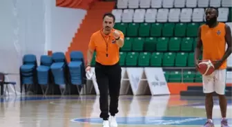 Çağdaş Bodrum Spor'un yeni antrenörü Ahmet Çakı, başarı hedefliyor
