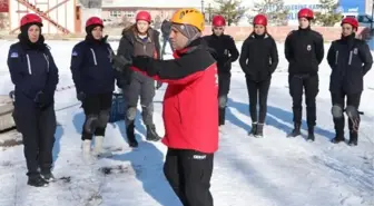 Cezaevi Kurtarma Teşkilatı'nın kadın ekipleri afetlere hazırlanıyor