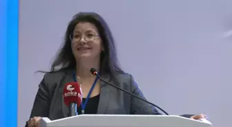 Eğitim Sen Genel Başkanı Nejla Kurul: Milli Eğitim Bakanı dinselleştirmeyi öne sürüyor