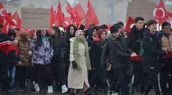 Sarıkamış şehitlerine sıfırın altında 10 derecede saygı nöbeti