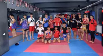 Bitlis'in Tatvan Gençlik ve Spor İlçe Müdürlüğü Muaythai Takımı Uluslararası Turnuvaya Hazırlanıyor