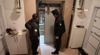 Nevşehir'de Bekçiler Asansörde Mahsur Kaldı