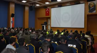 Edirne Emniyet Müdürlüğünde yıl sonu değerlendirme toplantısı yapıldı