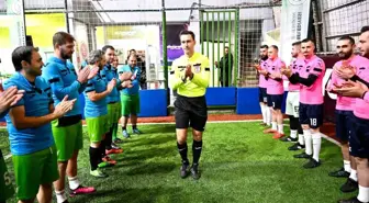 Gaziosmanpaşa Belediyesi Futbol Şöleninde Fair-Play ve Dostluk Vurgusu Yaptı