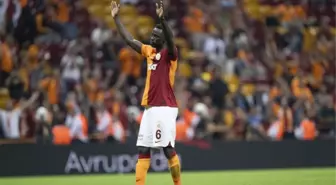 Taraftarın gözü kulağı onda! Davinson Sanchez derbide forma giyecek mi?