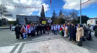 Uşak'ta sağlık çalışanları Filistin için 'sessiz yürüyüş' yaptı