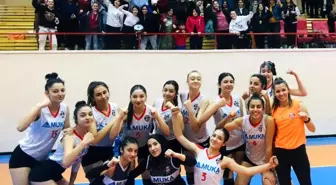 Kayseri Voleybol Kulübü, evinde Adana Voleybolu mağlup etti