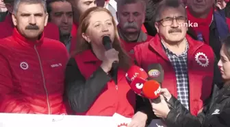 DİSK, vergide adalet talebiyle basın açıklaması yaptı