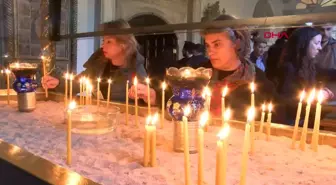 Fatih'te Noel ayini düzenlendi