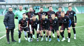 Kayseri Esen Metal SK, 1966 Turanspor'u 6-0 yenerek liderliğe yükseldi