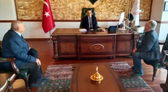 Kıbrıs Barış Harekatı gazileri Beypazarı Kaymakamı'nı ziyaret etti