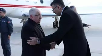 Milli Savunma Bakanı Yaşar Güler Hakkari'ye gitti