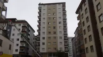 Rize'de Fırtına: 82 Yapının Çatısı Uçtu, 13 Araçta Hasar Oluştu