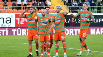 Corendon Alanyaspor, Samsunspor'u 2-0 mağlup etti