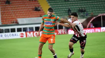 Corendon Alanyaspor, Samsunspor'u 3-1 mağlup etti
