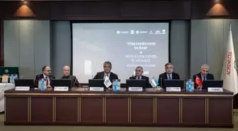 Özbekistan'ın Ankara Büyükelçiliği, Türk Edebiyatının İncileri ve Sen Ne Kadar Tatlısın, Ey Acı Hayat! kitaplarını tanıttı