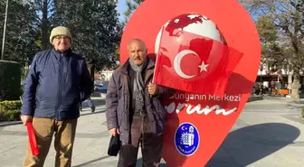 Çorum Belediyesi, terör saldırılarına tepki göstermek ve Mehmetçiğe destek olmak amacıyla şehri bayraklarla donatıyor