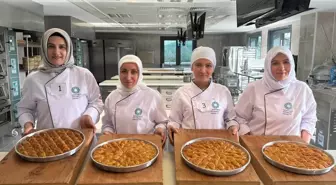 Kadınlararası Ev Baklavası Yarışması Finali Yapıldı