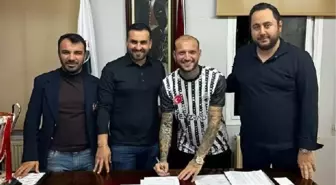 Kuşadasıspor, Yunus Emre Karaman'ı transfer etti