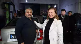 Safranbolu Belediye Başkanı Elif Köse, esnafları ziyaret ederek yeni yıllarını kutladı
