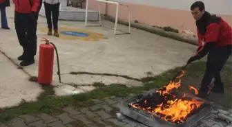 Bolu Sarıcalar Özel Eğitim Uygulama Okulu'nda yangın söndürme tatbikatı gerçekleştirildi