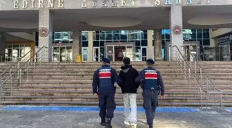 Edirne'de silahlı yağma suçundan hükümlü yakalandı