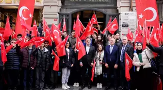 Mehmet Akif Ersoy'un Anısına İstiklal Caddesi'nde Yürüyüş