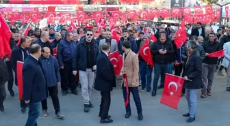 Van'da Pençe Kilit Harekatı şehitleri için yürüyüş düzenlendi