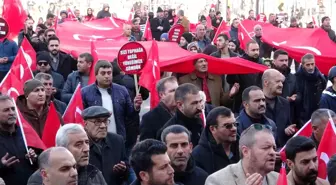 Van'da 'şehitleri anma ve teröre lanet' yürüyüşü yapıldı