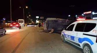 Adana'da otomobil ve kamyonet çarpıştı: 1 ölü, 3 yaralı