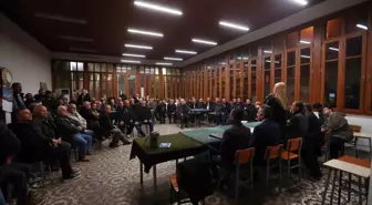 Denizli Merkezefendi Belediye Başkanı Şeniz Doğan, Şirinköy Mahalle sakinleri ile bir araya geldi