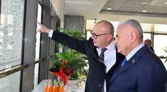 Manisa Büyükşehir Belediye Başkanı Cengiz Ergün, Binali Yıldırım'ı ağırladı