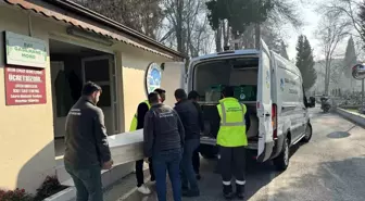 Kuzey Marmara Otoyolu Sakarya Geçişinde Meydana Gelen Kazada Ölenlerin Cenazeleri Memleketlerine Nakledildi